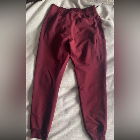 Burgundy Scrub Set - Picture 4 of 5